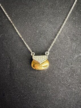 Nina Ricci VINTAGE purse necklace